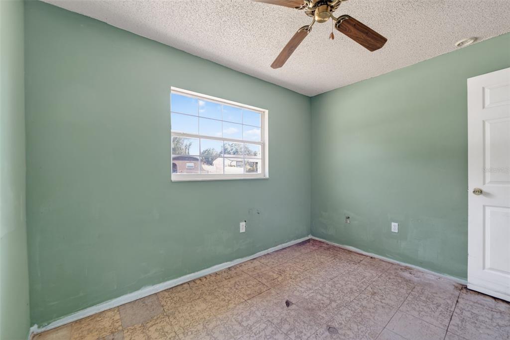 540 Pine Court Altamonte Springs, FL 32714 - Photo 11 of 30 a view of room with ceiling fan and window