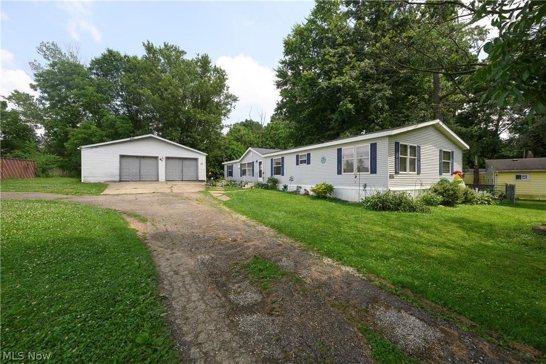 13129 Shank Road Doylestown, OH 44230 - Photo 2 of 23