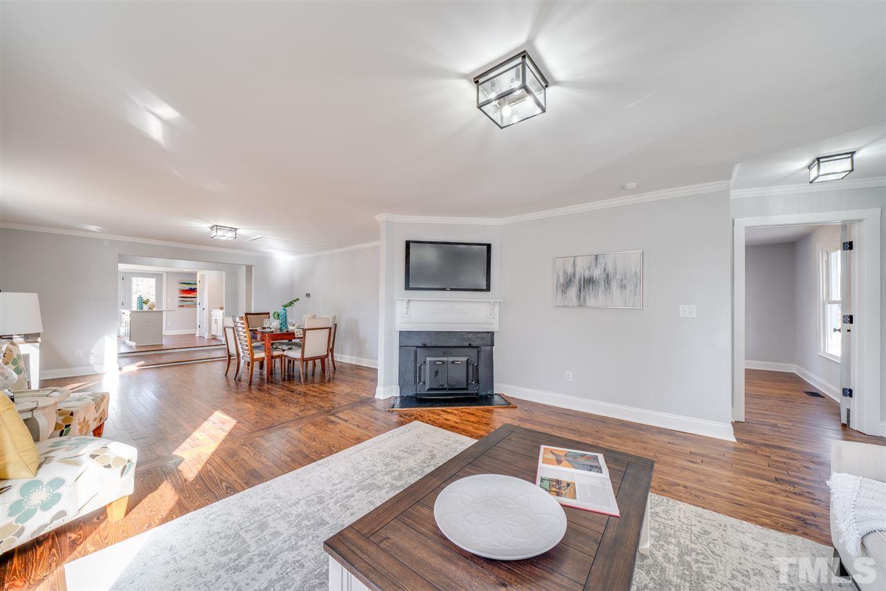 328 Summit Avenue Raleigh, NC 27603 - Photo 2 of 28