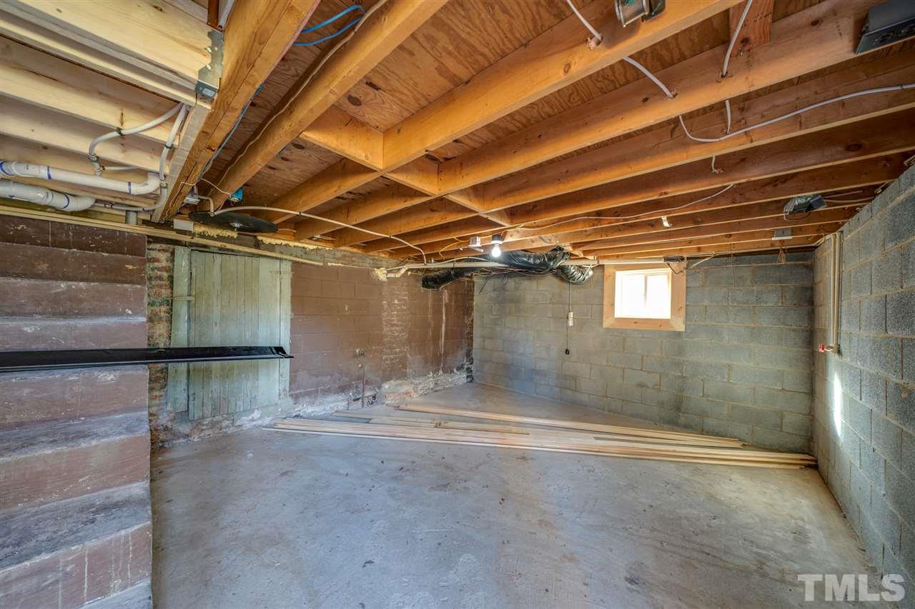 328 Summit Avenue Raleigh, NC 27603 - Photo 25 of 28