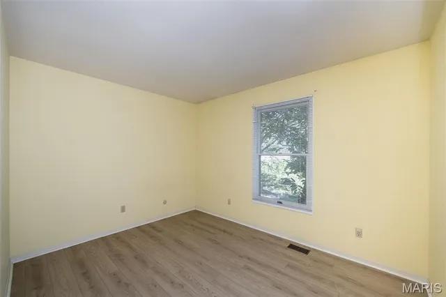 $274,900 | 2237 Ole Castle Court, Chesterfield, MO 63017