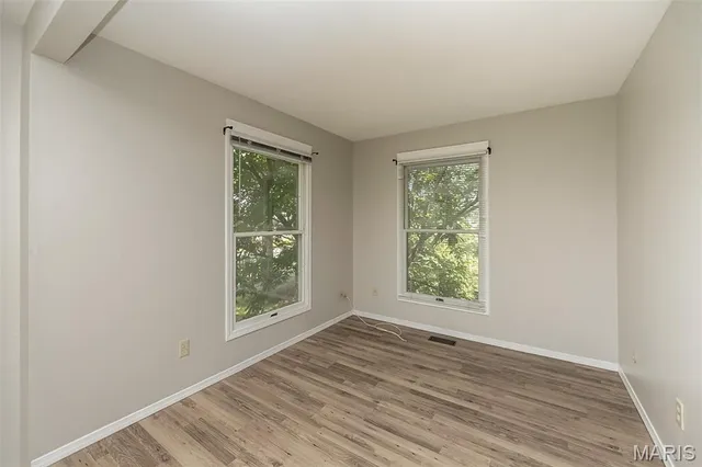 $274,900 | 2237 Ole Castle Court, Chesterfield, MO 63017