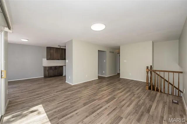 $274,900 | 2237 Ole Castle Court, Chesterfield, MO 63017