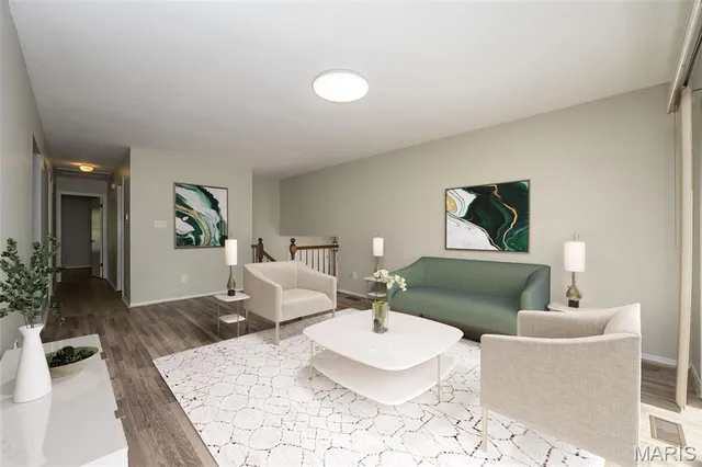 $274,900 | 2237 Ole Castle Court, Chesterfield, MO 63017