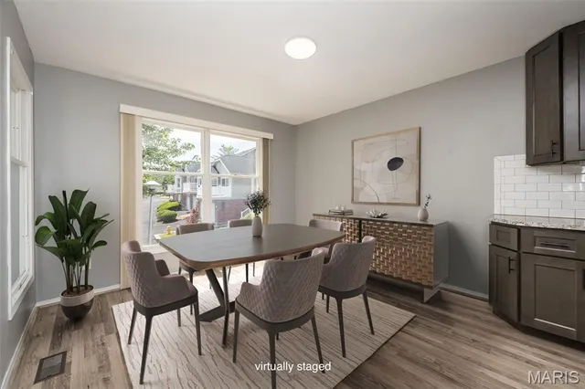 $274,900 | 2237 Ole Castle Court, Chesterfield, MO 63017