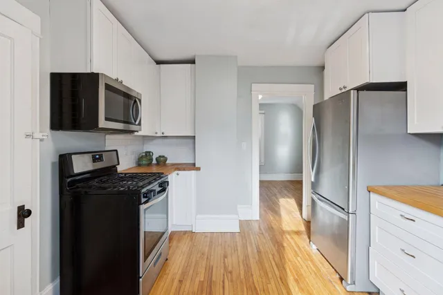 $349,900 | 2805 28th Avenue South, Minneapolis, MN 55406