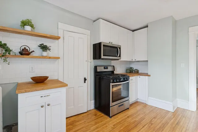 $349,900 | 2805 28th Avenue South, Minneapolis, MN 55406