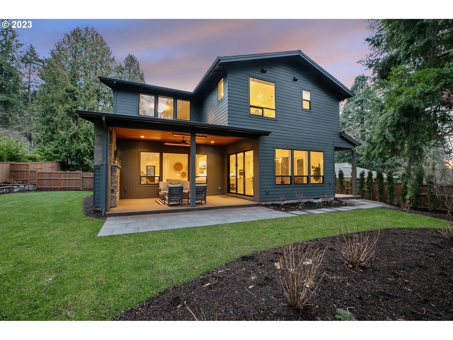 2485 Greentree Road Lake Oswego, OR 97034 - Photo 32 of 32 Gallery Image 32