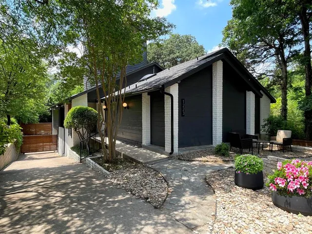 $1,195,000 | 1223 North Tyler Street, Dallas, TX 75208