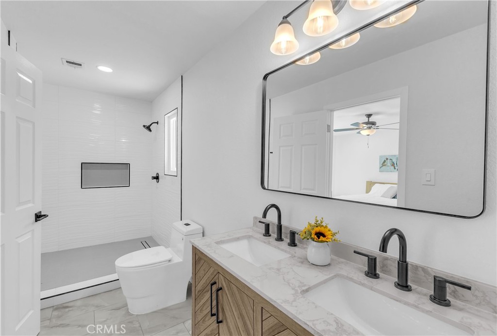 9740 Capiland Road Desert Hot Springs, CA 92240 - Photo 4 of 60