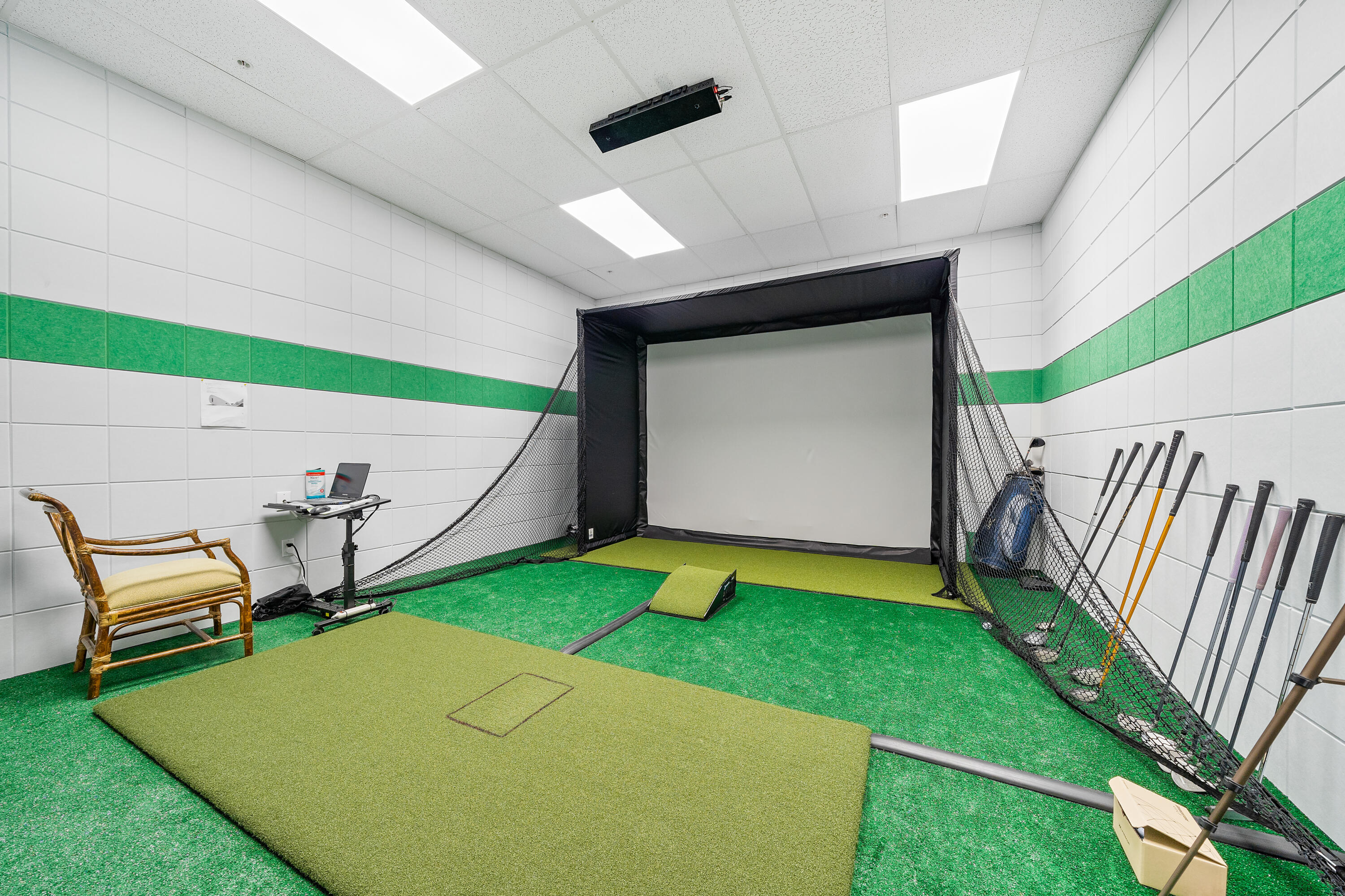 700 Ocean Royale, Unit 601 Juno Beach, FL 33408 - Photo 46 of 56 Golf Simulator