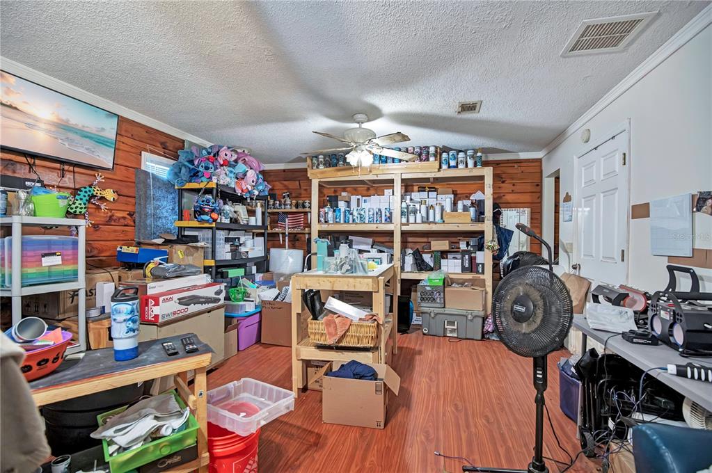 121 Azalea Road DeBary, FL 32713 - Photo 19 of 42 Gallery Image 19