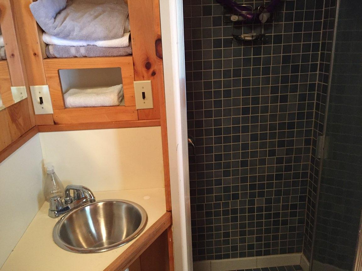 156 Lexington Road Kingfield, ME 04947 - Photo 7 of 13 HALL Bath