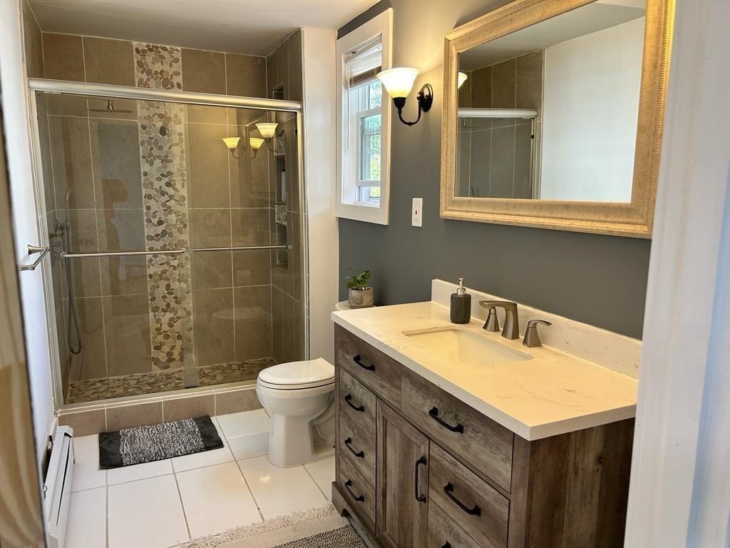 32 Edgewood Road Holbrook, MA 02343 - Photo 7 of 28