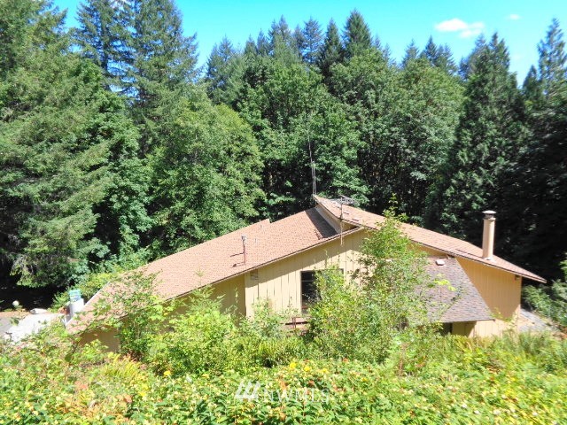 7029 Foothill Loop Southwest Olympia, WA 98512 - Photo 9 of 16 Gallery Image 9