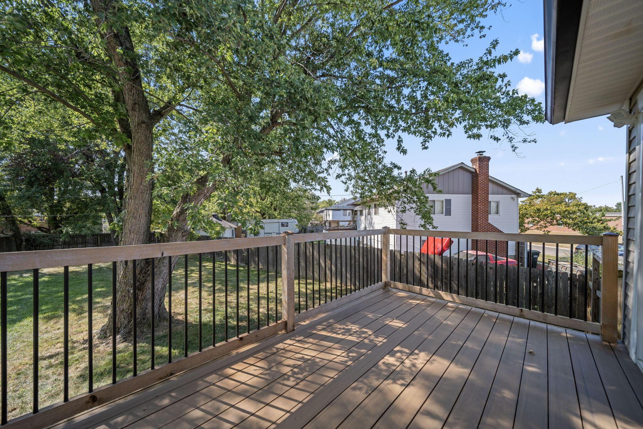 299 Lombard Road Columbus, OH 43228 - Photo 36 of 67 52-web-or-mls-DSC01916