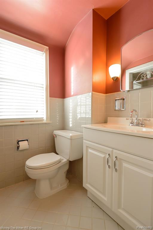 2008 Riverside Drive Trenton, MI 48183 - Photo 24 of 45