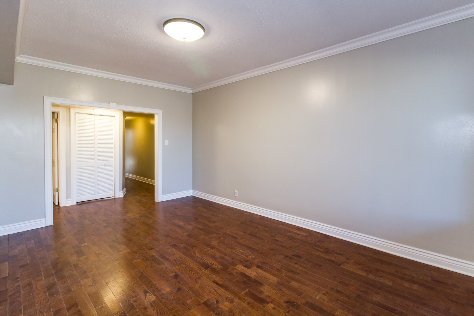 6735 South Ridgeland Avenue, Unit 3S Chicago, IL 60649 - Photo 15 of 22