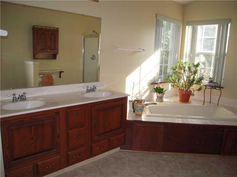 853 Sable Ridge Drive Greenwood, IN 46142 - Photo 15 of 21 Gallery Image 15