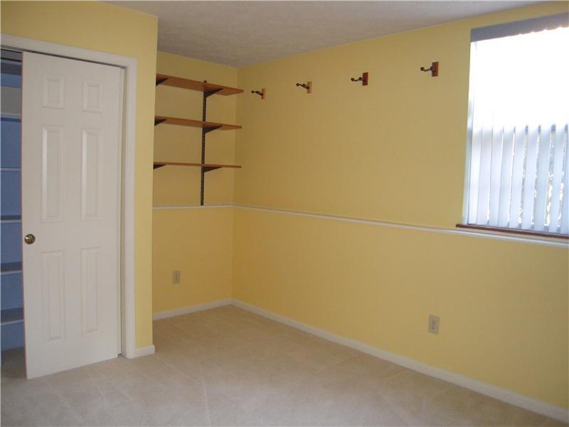 853 Sable Ridge Drive Greenwood, IN 46142 - Photo 9 of 21 Gallery Image 9