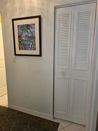 $2,400 | 2960 59th Street South, Unit 505, Gulfport, FL 33707