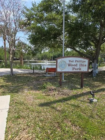 $2,400 | 2960 59th Street South, Unit 505, Gulfport, FL 33707
