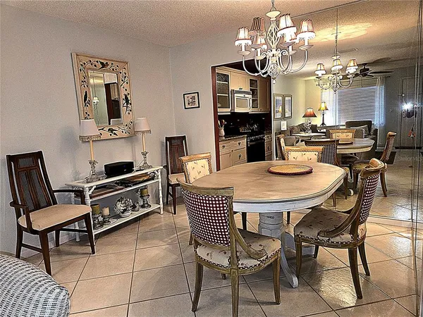 $2,400 | 2960 59th Street South, Unit 505, Gulfport, FL 33707