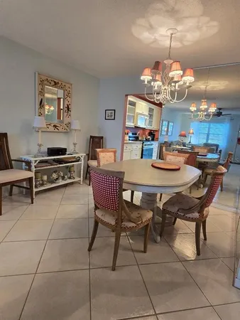 $2,400 | 2960 59th Street South, Unit 505, Gulfport, FL 33707