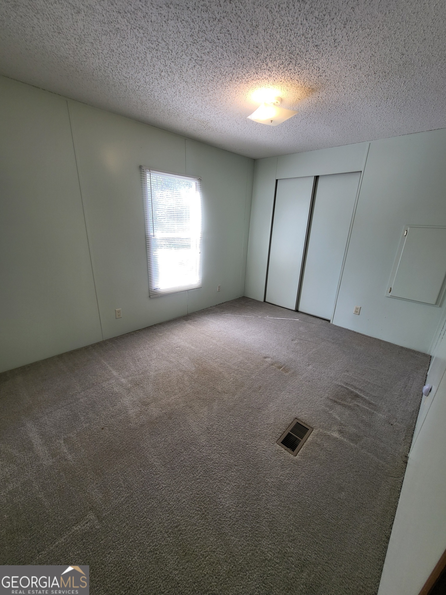 1075 County Road 502 Valley, AL 36854 - Photo 23 of 27