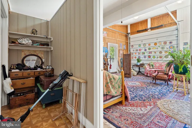 a view of a workspace with furniture