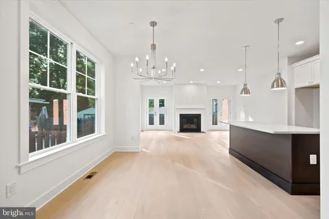 $930,000 | 212 Chestnut Street, Newtown Square, PA 19073