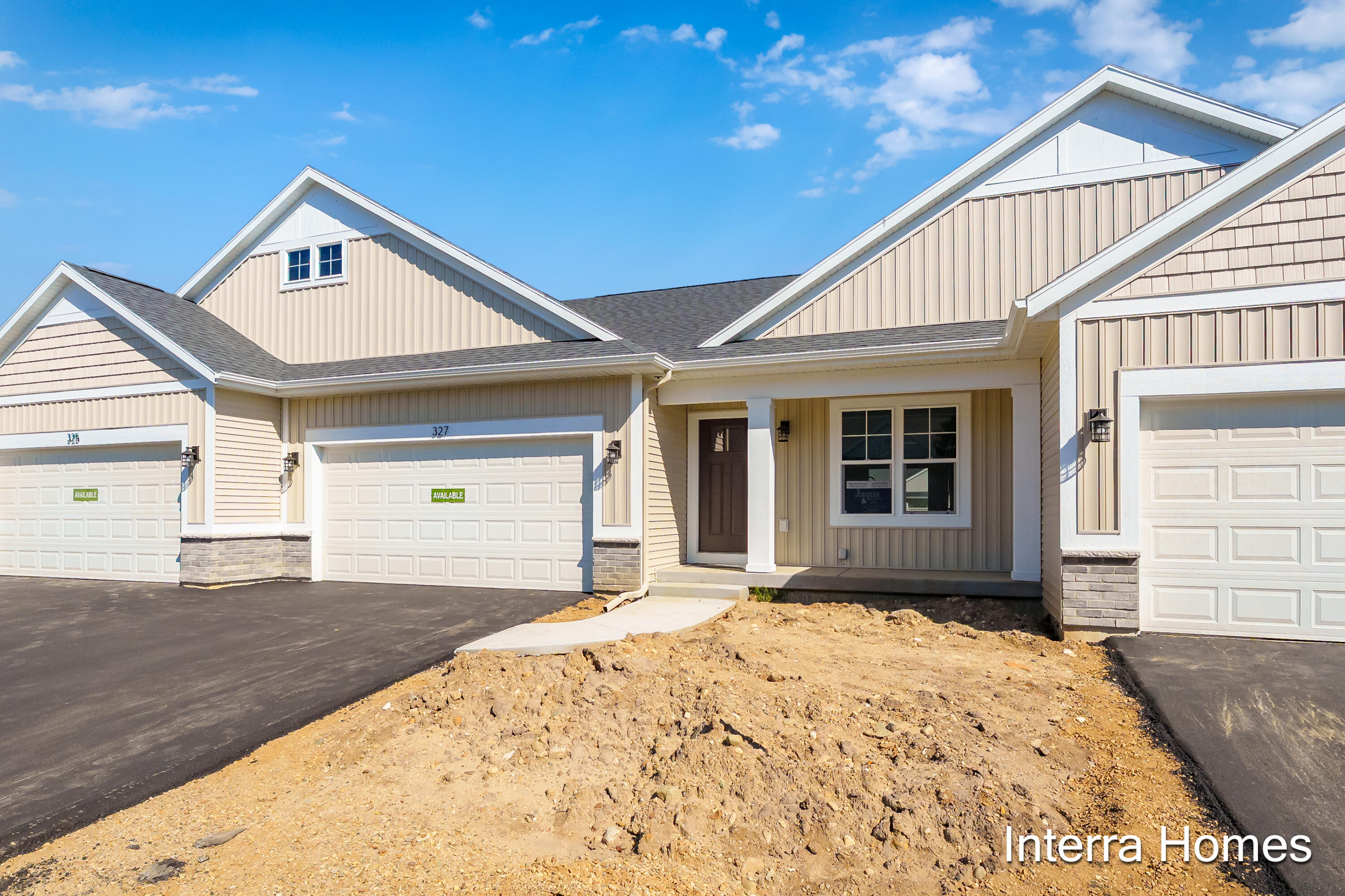 327 Round Hill Road Kalamazoo, MI 49009 - Photo 26 of 29 Round Hill Rd 327 Kalamazoo 49009-26