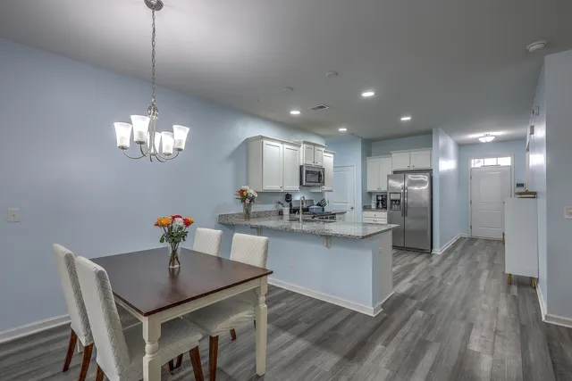 $325,000 | 612 Wayton Circle, Moncks Corner, SC 29461