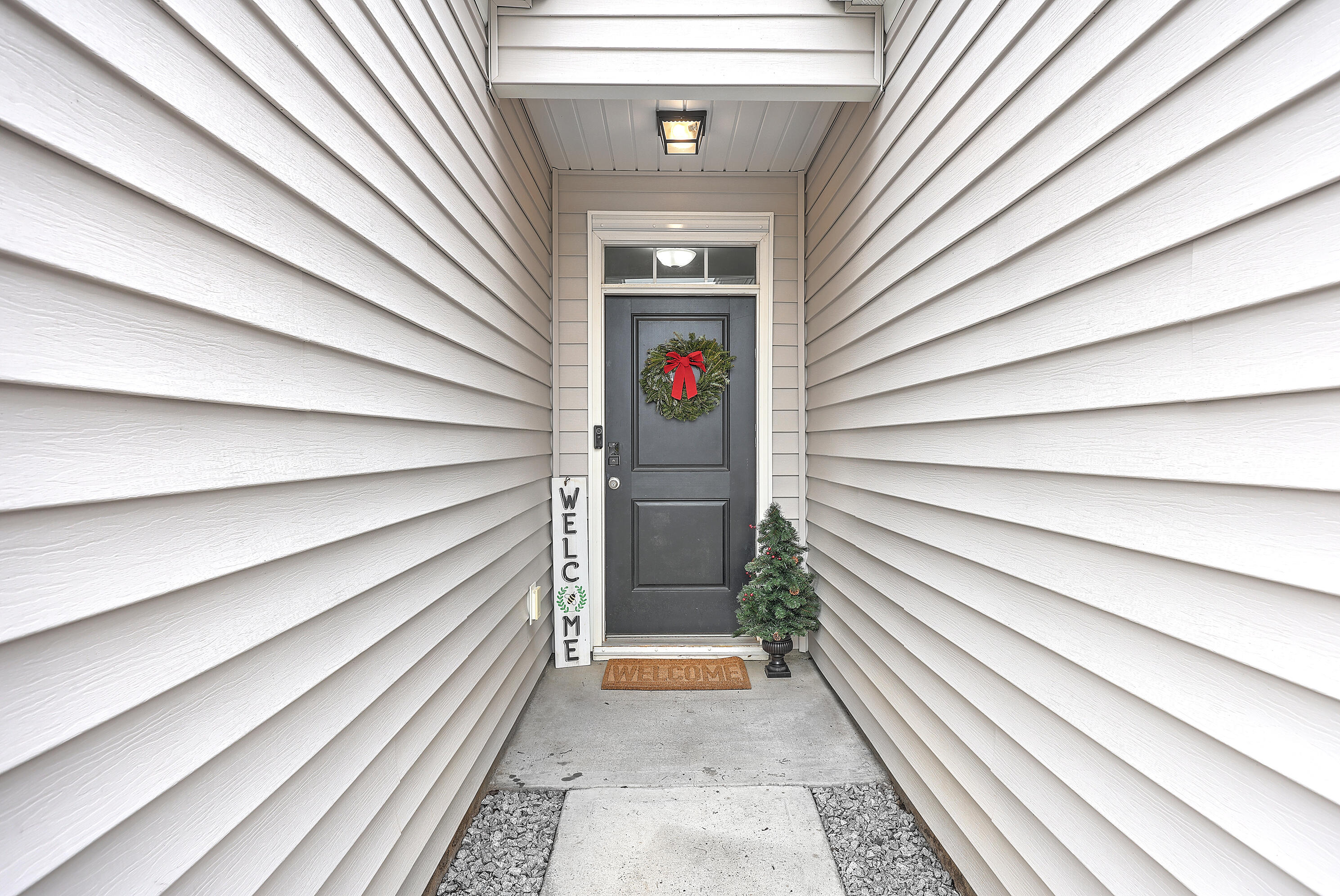 612 Wayton Circle Moncks Corner, SC 29461 - Photo 5 of 29 IMG_2499