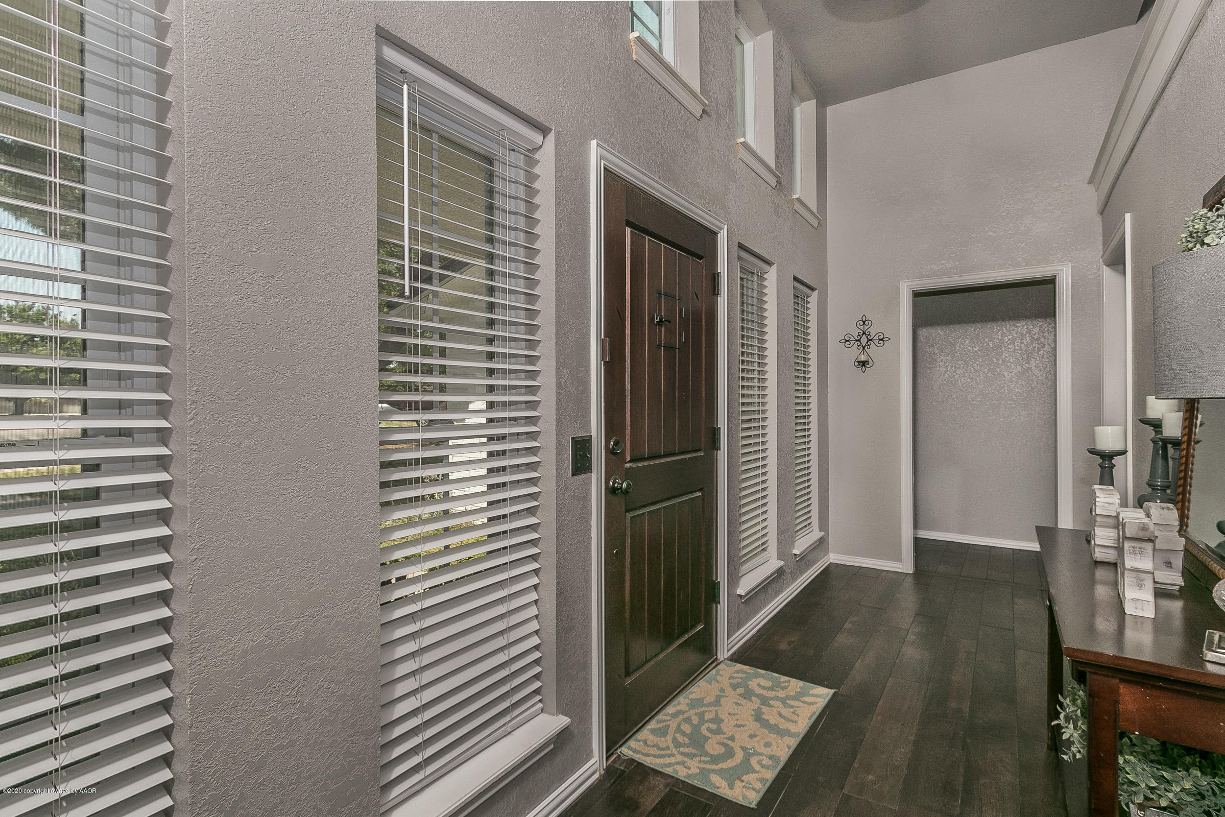 003_Foyer