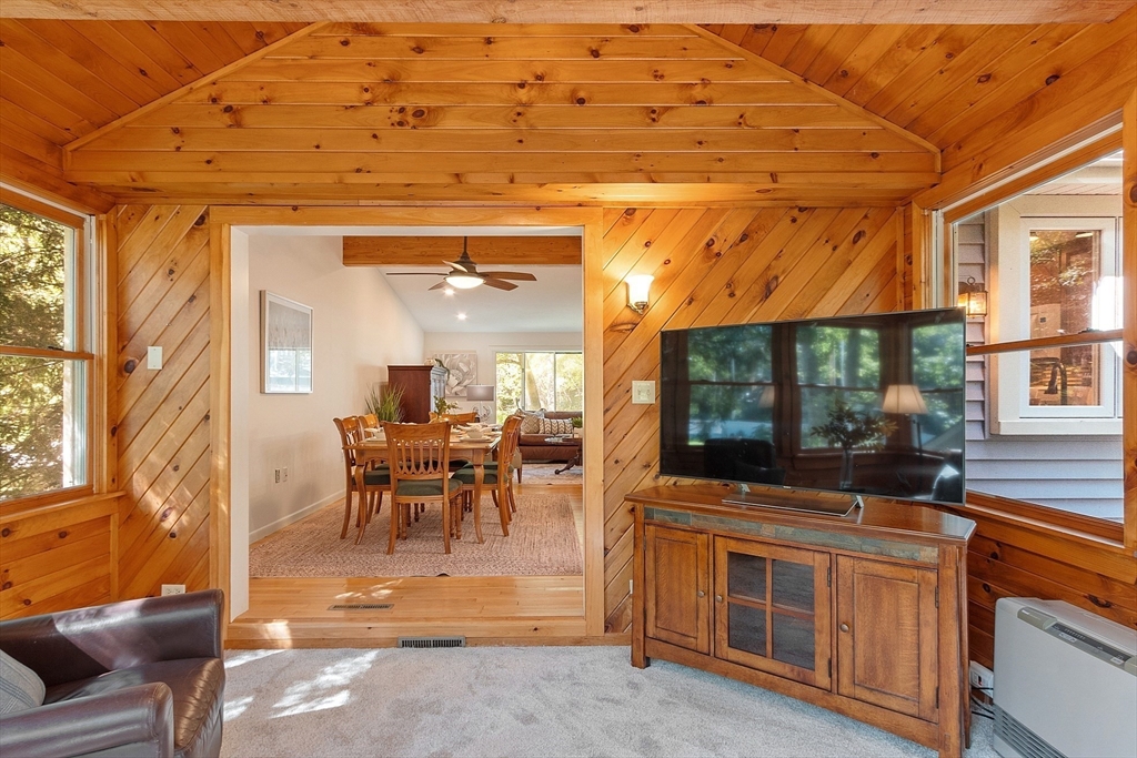 23 Valentine Road Northborough, MA 01532 - Photo 17 of 39 Gallery Image 17