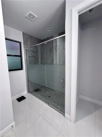 $5,250 | 1021 10th Avenue Northeast, Naples, FL 34120