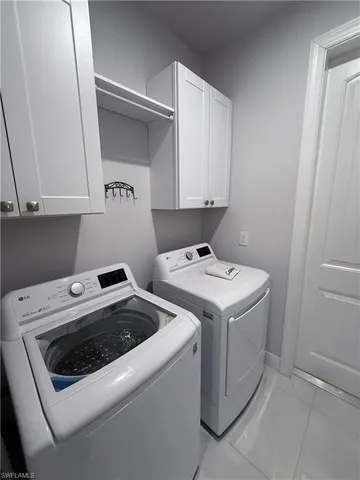 $5,250 | 1021 10th Avenue Northeast, Naples, FL 34120