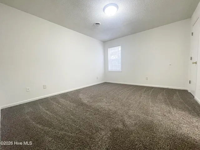 $1,667 | 209 Oakwood Lane, Elizabeth City, NC 27909