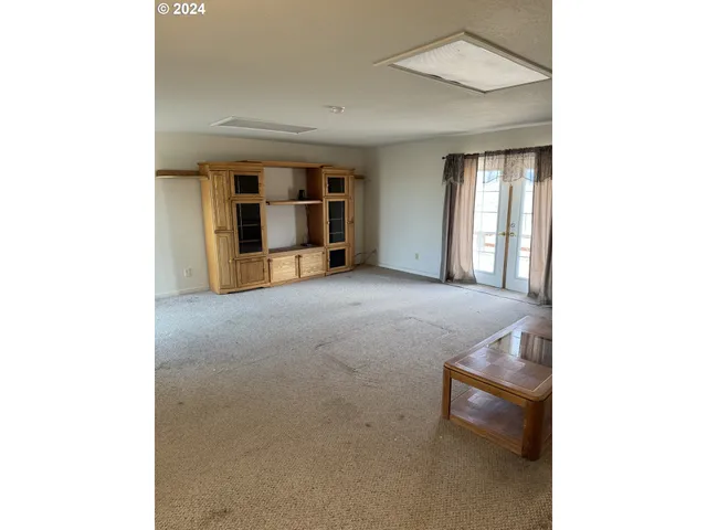 $340,000 | 91566 Sink Lane, Christmas Valley, OR 97641