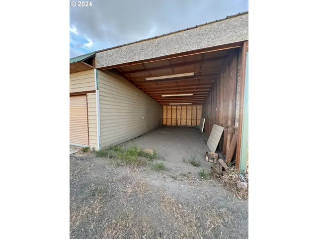 $340,000 | 91566 Sink Lane, Christmas Valley, OR 97641