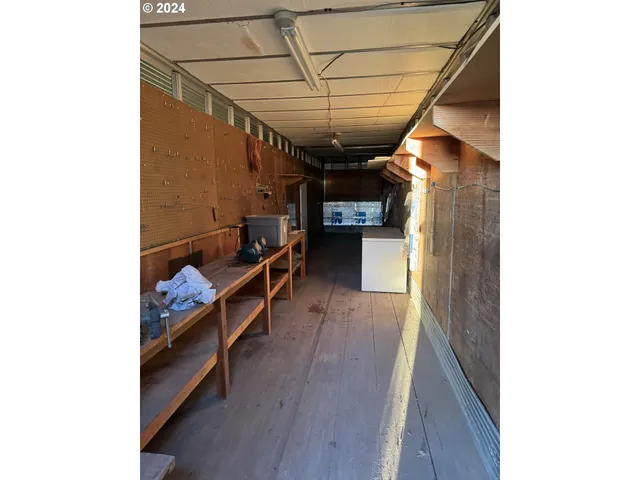 $340,000 | 91566 Sink Lane, Christmas Valley, OR 97641