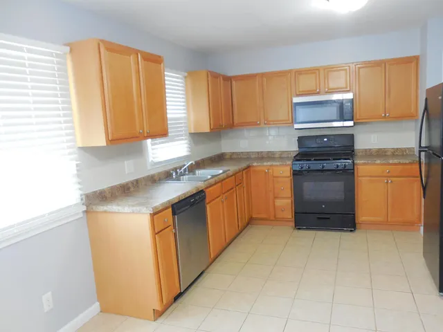 $344,900 | 605 Pierce Avenue, Dyer, IN 46311