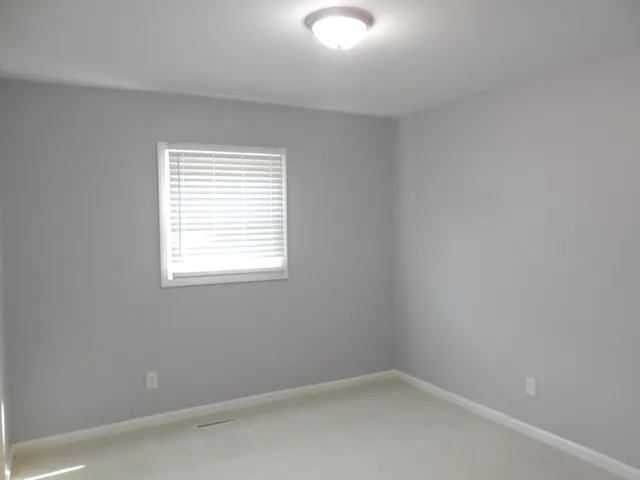 $344,900 | 605 Pierce Avenue, Dyer, IN 46311