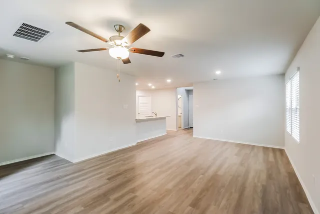 $1,699 | 24812 Scilla Way, Montgomery, TX 77316