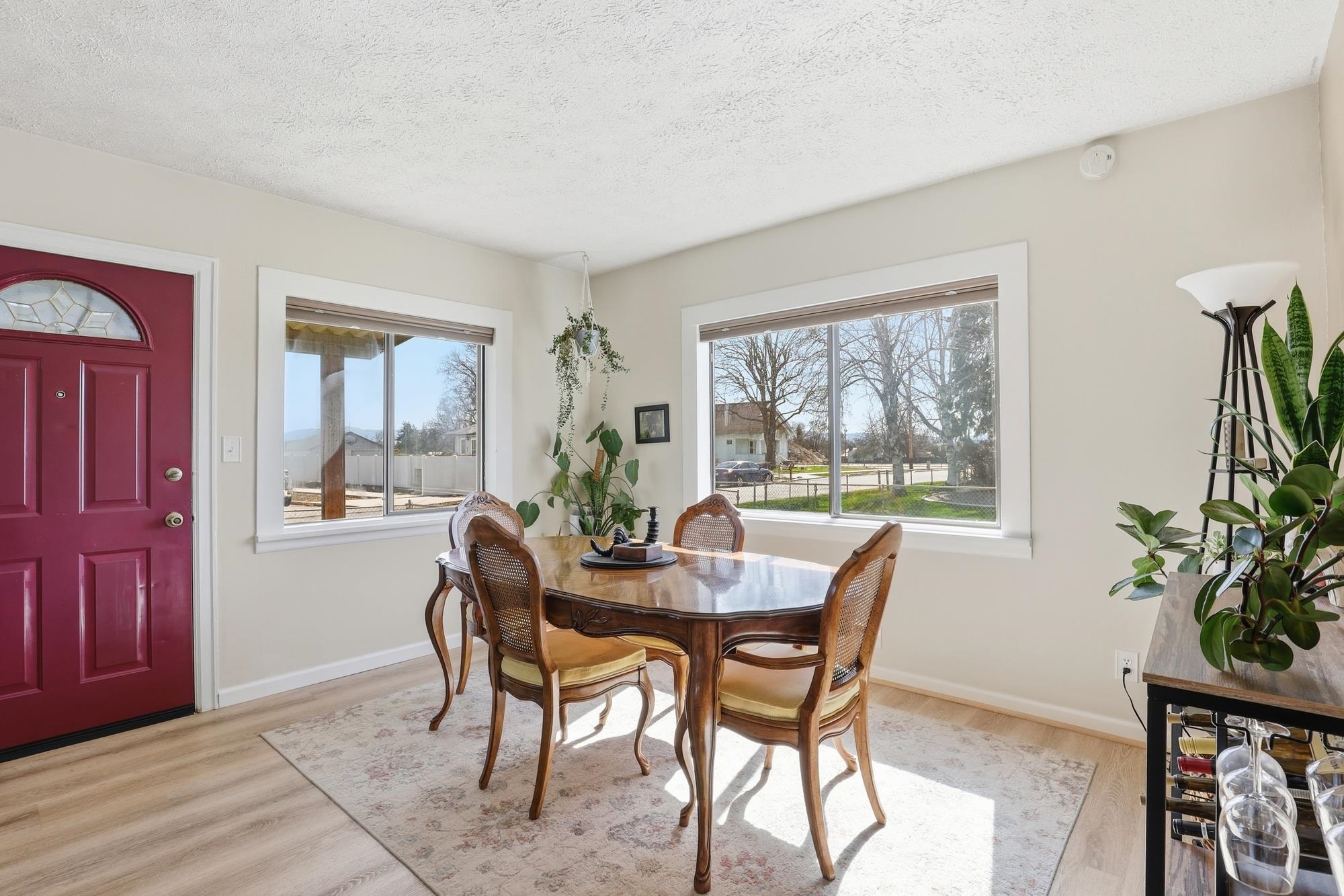 4525 North Farr Road Spokane, WA 99206 - Photo 4 of 42