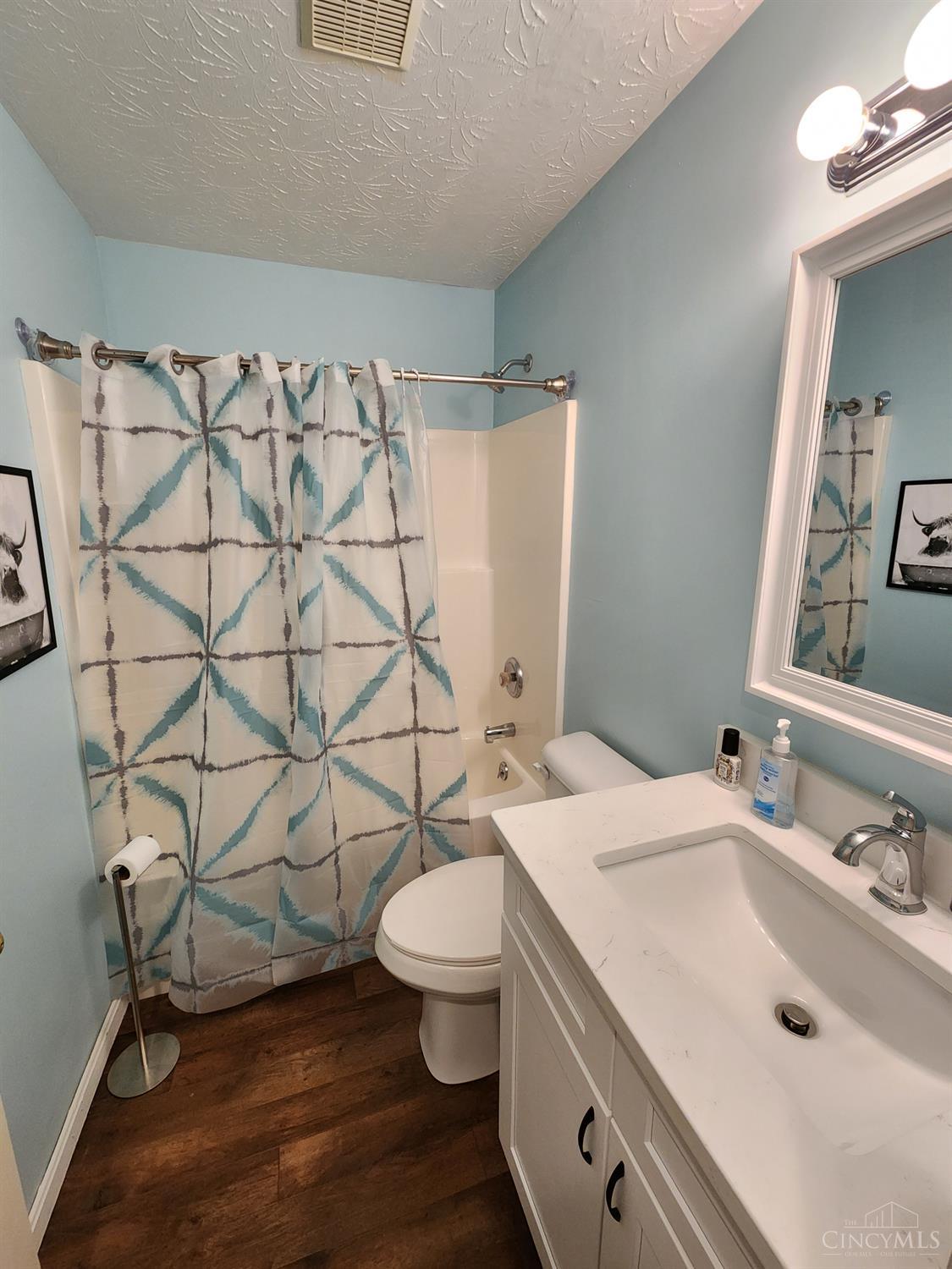 4557 Foley Road, Unit 2 Cincinnati, OH 45238 - Photo 11 of 17 Gallery Image 11
