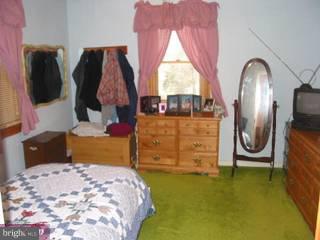 416 Johnson Road Horsham, PA 19044 - Photo 5 of 5 Gallery Image 5
