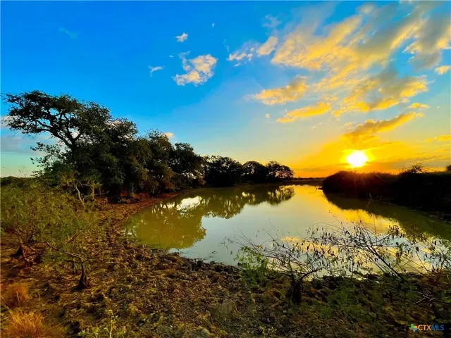 $2,900,000 | Tbd Tbd Fm-530, Hallettsville, TX 77964