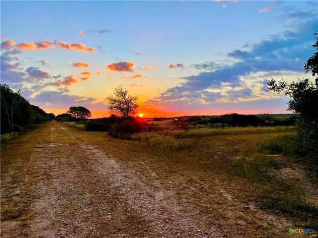 $2,900,000 | Tbd Tbd Fm-530, Hallettsville, TX 77964